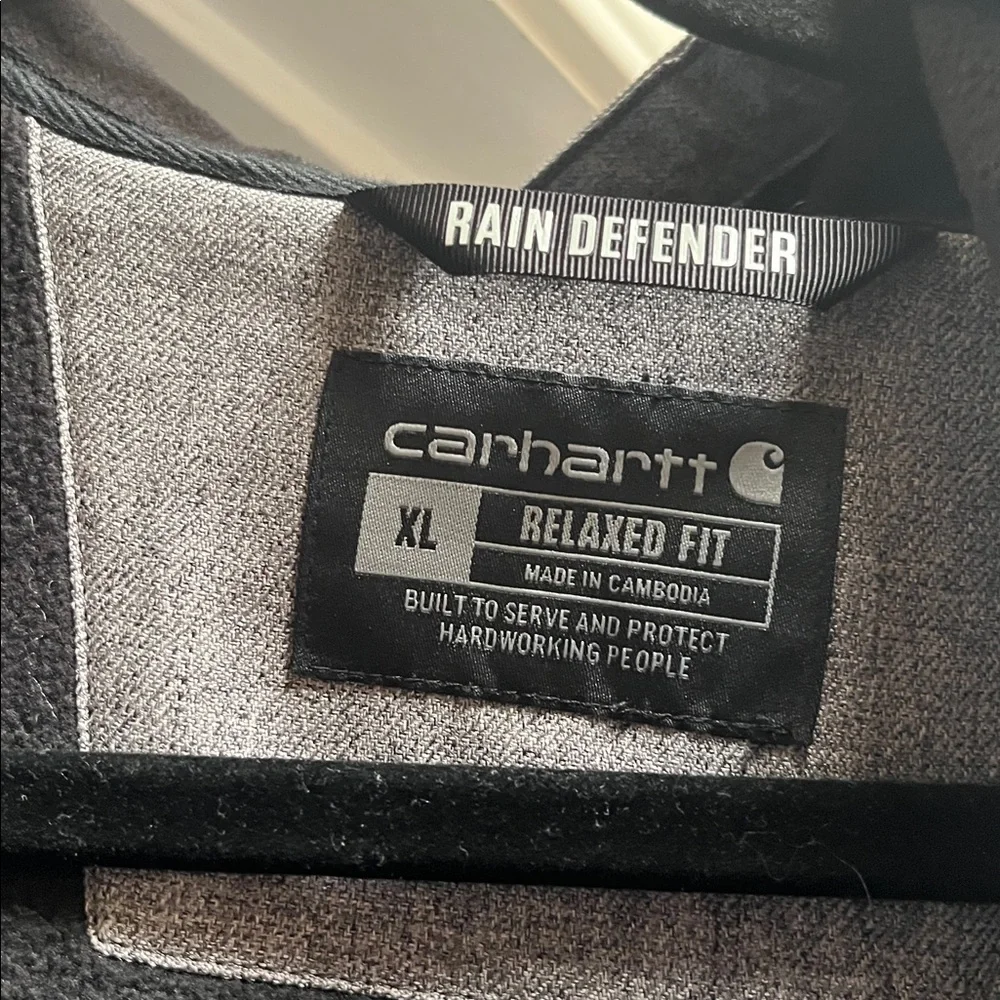 Carhart RAIN DEFENDER® RELAXED FIT HEAVYWEIGHT HOODED SHIRT
JACKET - Picture 4 of 6
